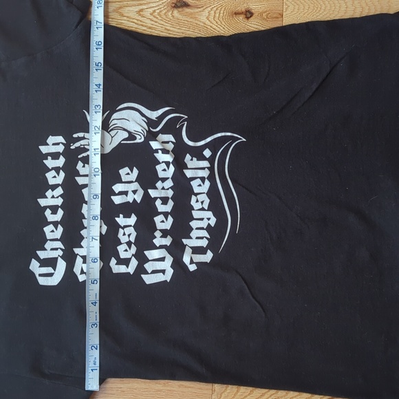 Women's Graffic Tee. "Checketh Thyself Lest Ye Wrecketh Thyself." Size Large. - Picture 4 of 6